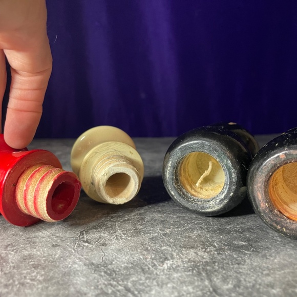 Black Americana Mammy and Pappy Salt and Pepper Shakers - Picture 7 of 9